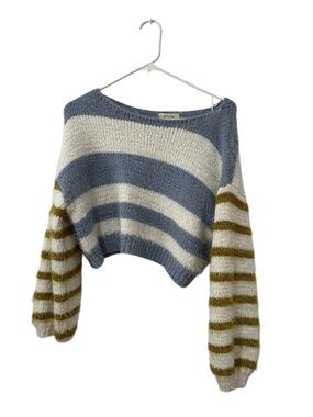 8 Birdies SxS Striped Cropped Fuzzy Wool Blend Sweater in Blue, Cream & Olive